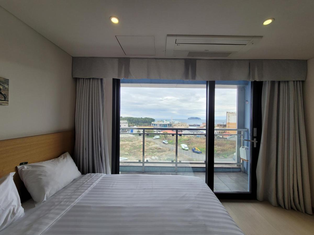 BK Hotel Jeju Seogwipo Exterior foto