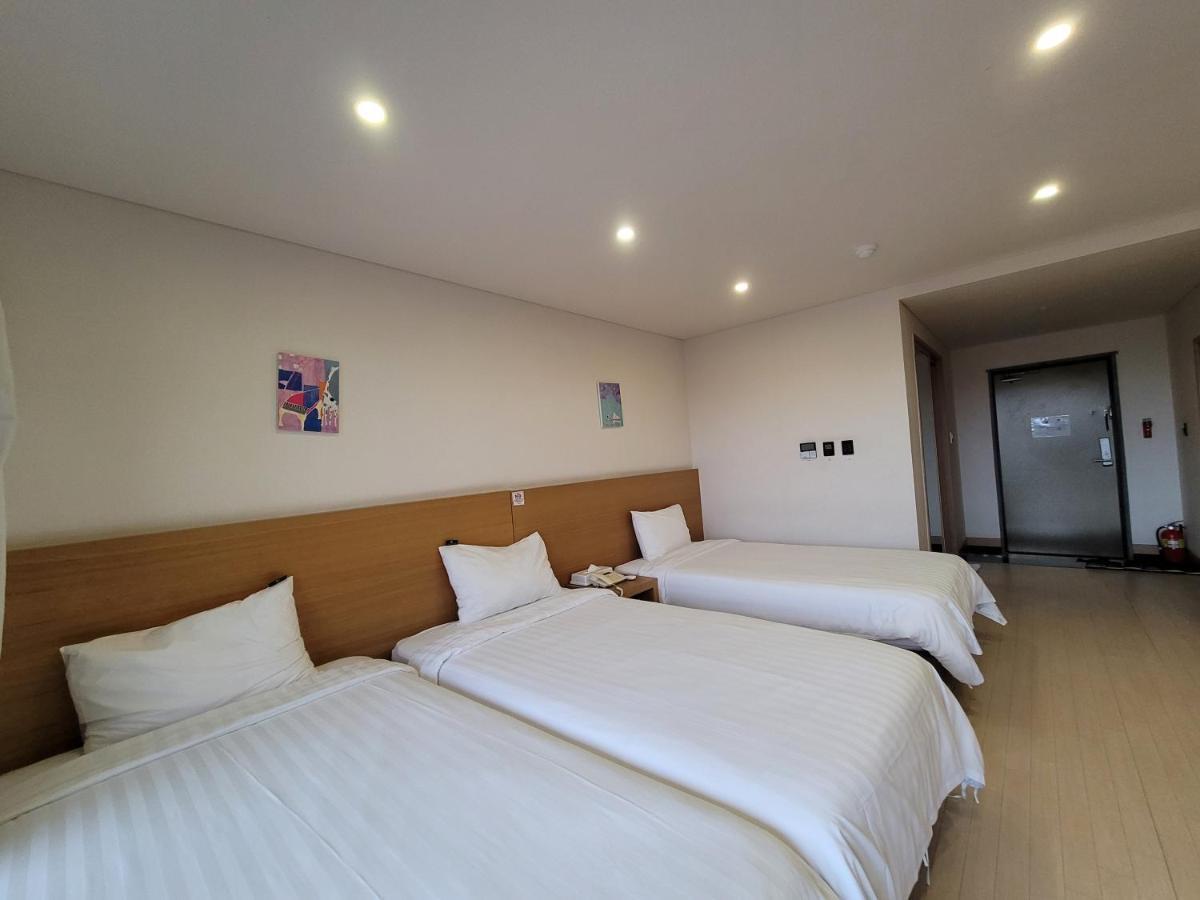 BK Hotel Jeju Seogwipo Exterior foto