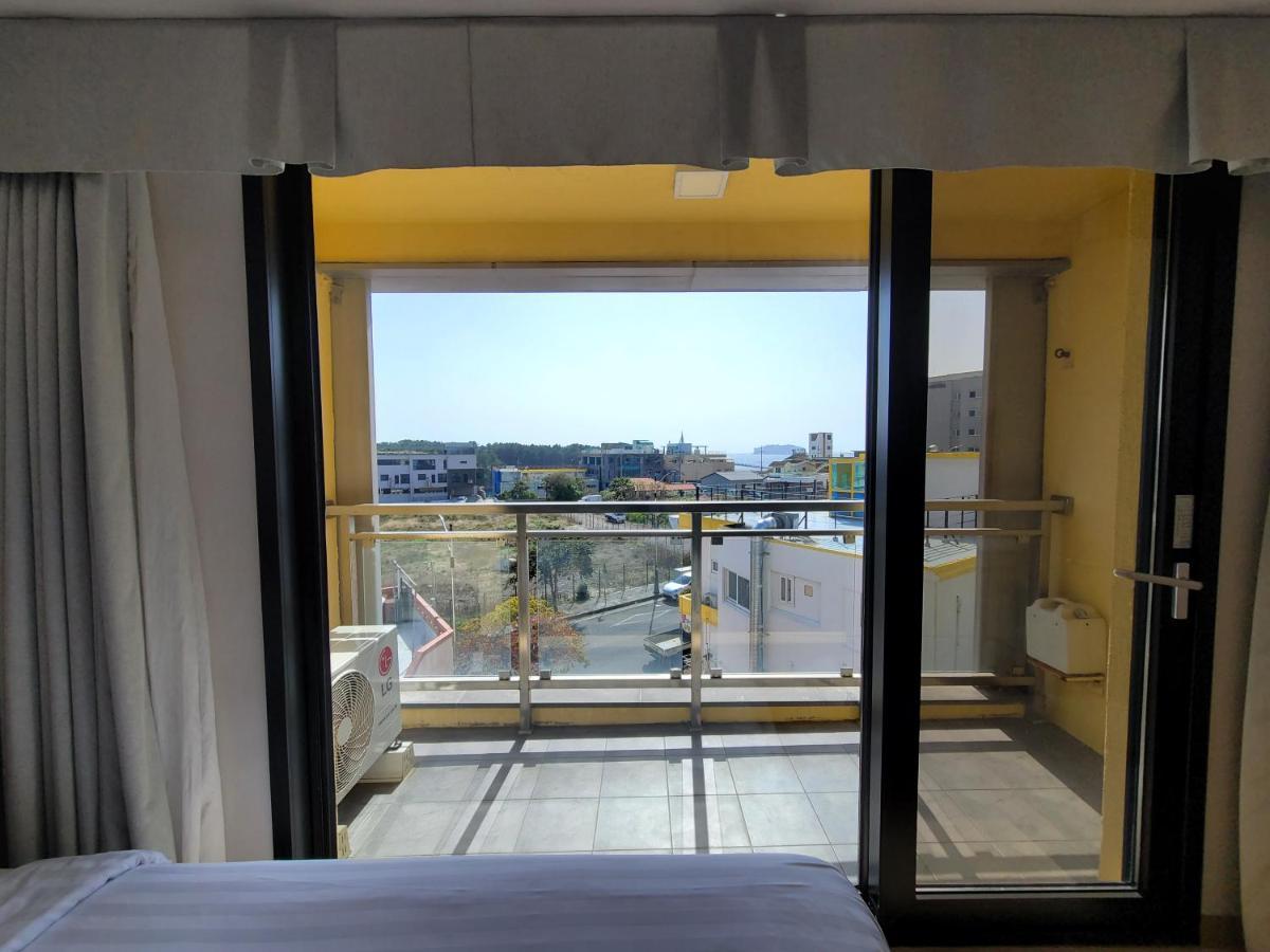 BK Hotel Jeju Seogwipo Exterior foto