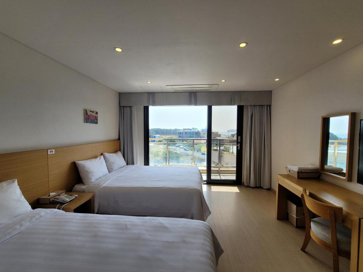 BK Hotel Jeju Seogwipo Exterior foto